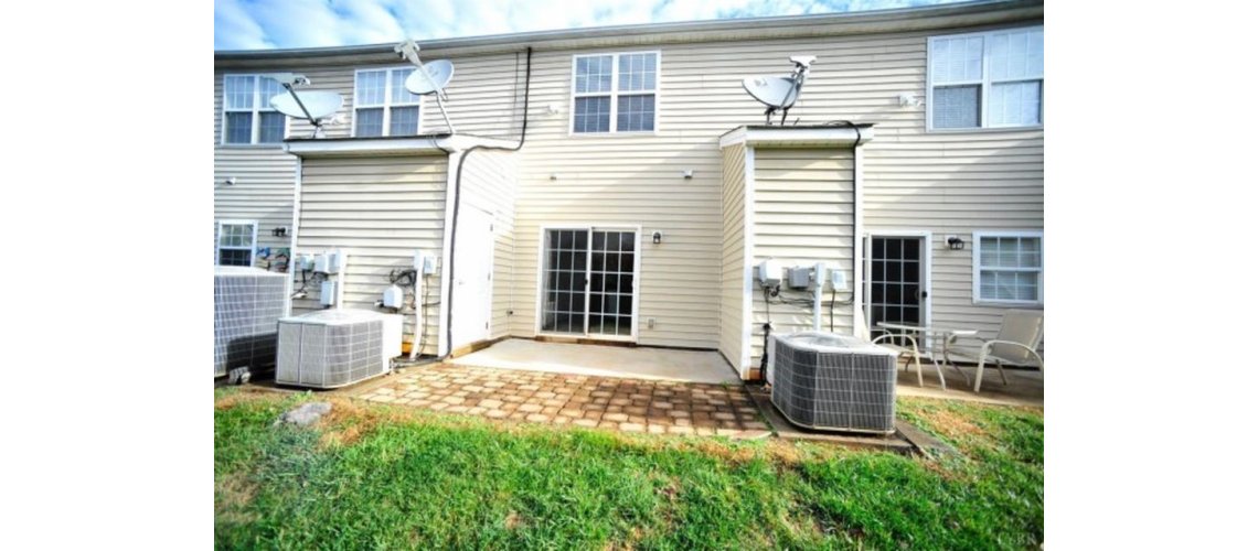 98 Logan Lane, Lynchburg, VA