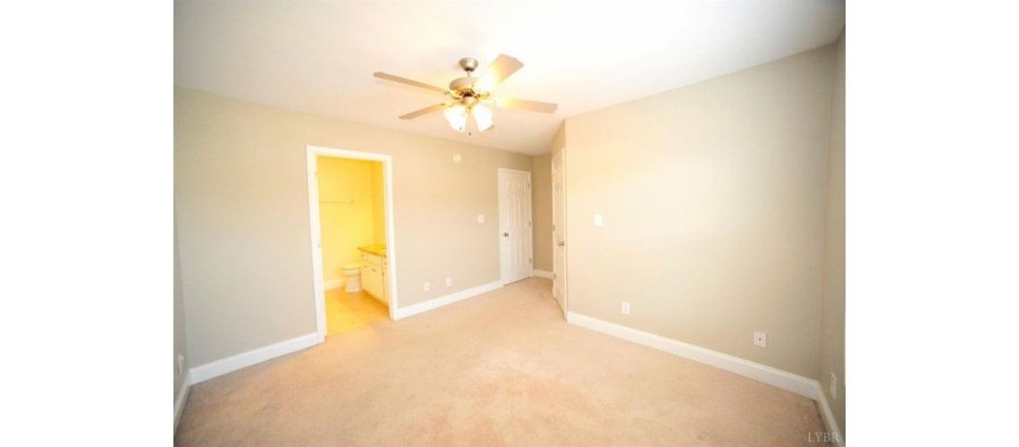 98 Logan Lane, Lynchburg, VA