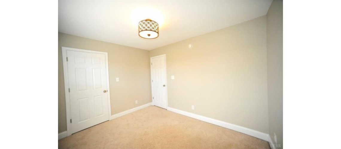 98 Logan Lane, Lynchburg, VA