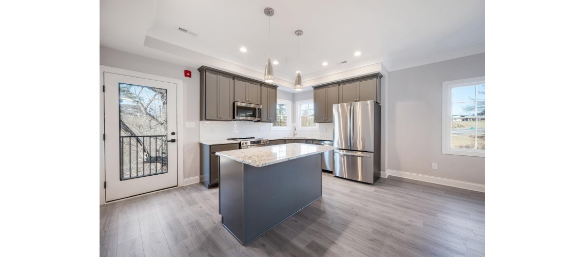 1085 Ashwood Manor Court
Unit 101, Forest, VA